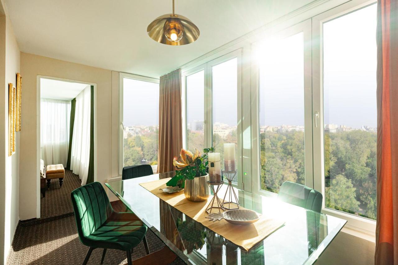 Qult - The Renaissance Affair Apartment บูคาเรสต์ ภายนอก รูปภาพ